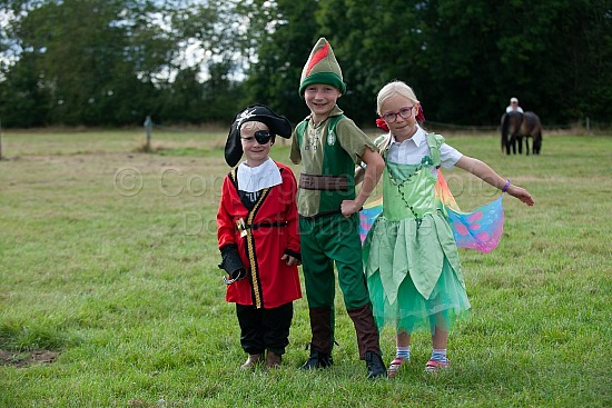 CLASS 21 - FANCY DRESS